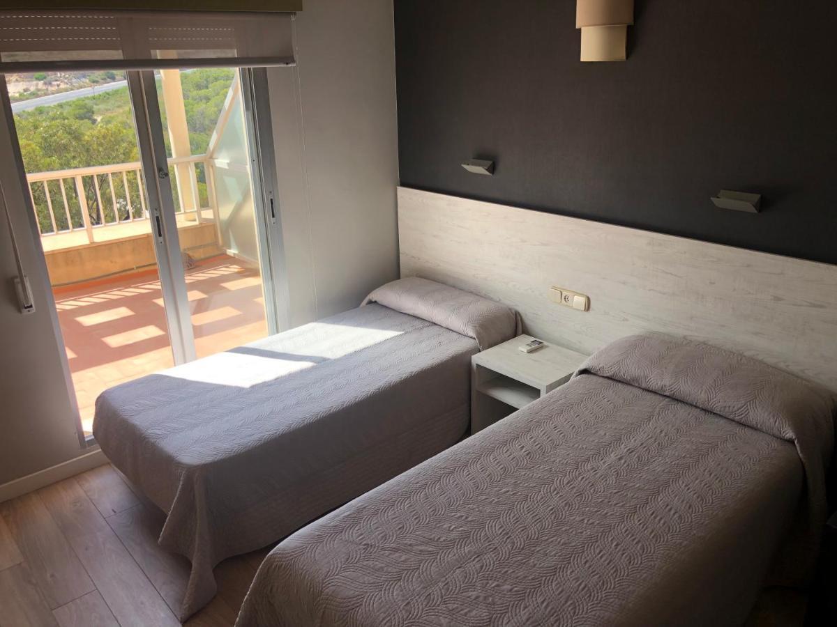 Costablanca Explore Hostel Sports & Events La Mariña Екстериор снимка