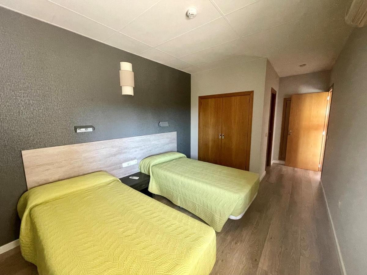 Costablanca Explore Hostel Sports & Events La Mariña Екстериор снимка