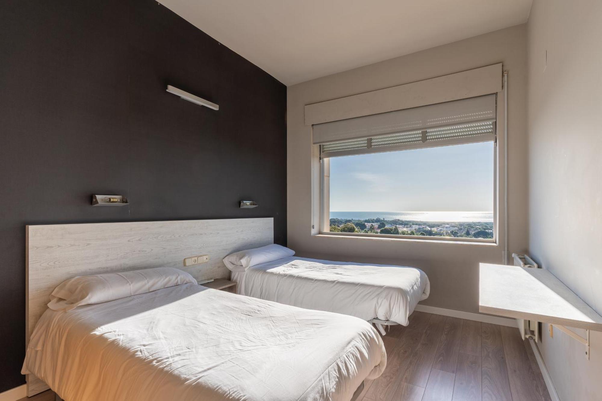 Costablanca Explore Hostel Sports & Events La Mariña Екстериор снимка