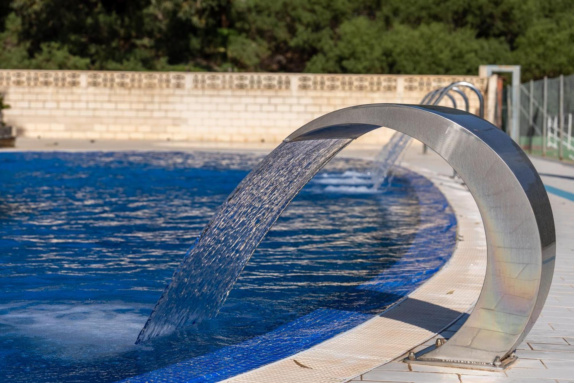 Costablanca Explore Hostel Sports & Events La Mariña Екстериор снимка