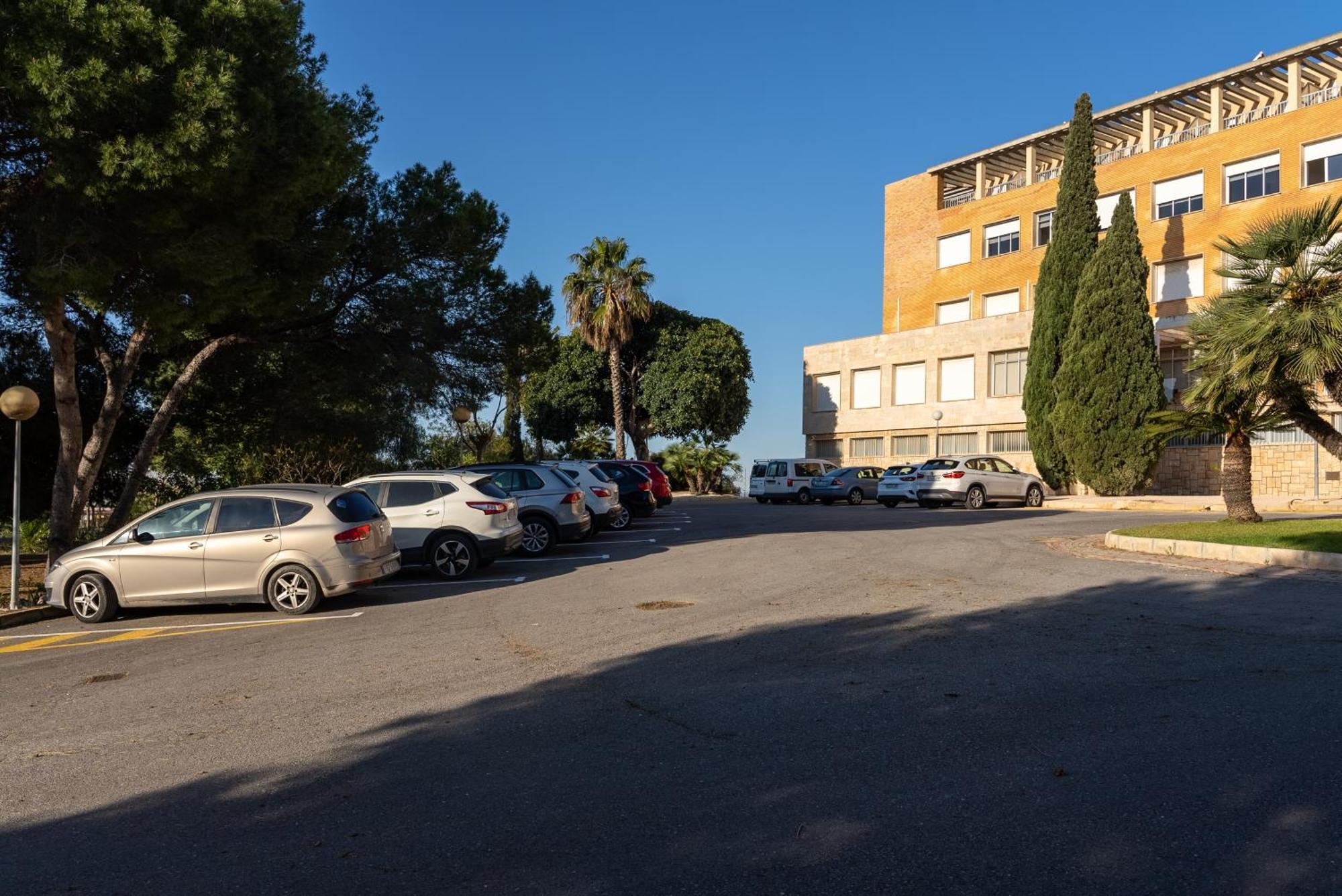 Costablanca Explore Hostel Sports & Events La Mariña Екстериор снимка