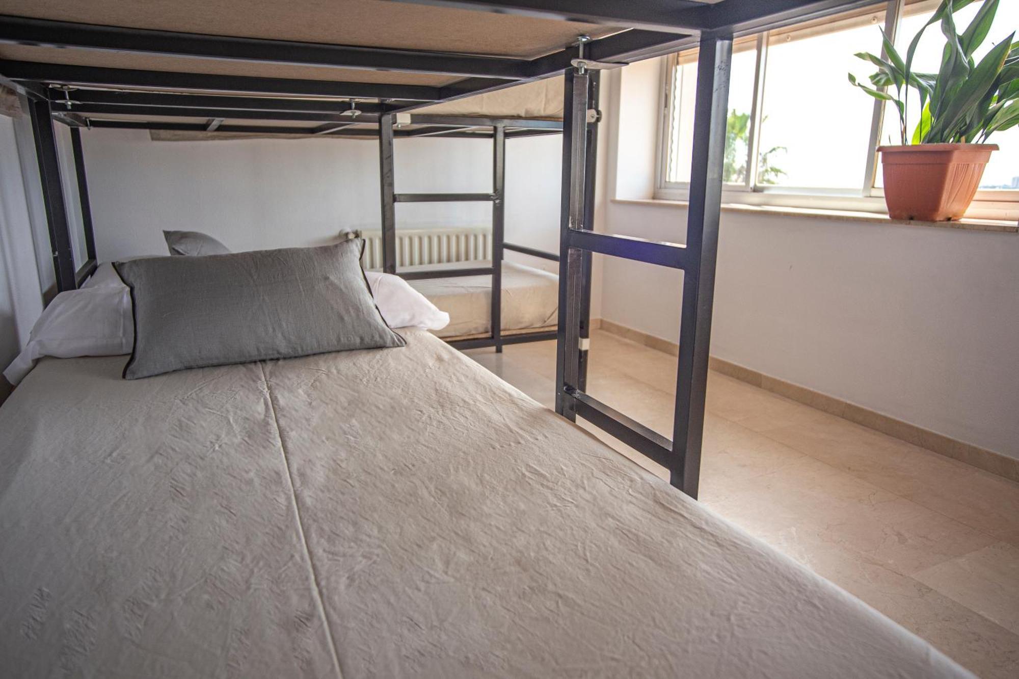 Costablanca Explore Hostel Sports & Events La Mariña Стая снимка