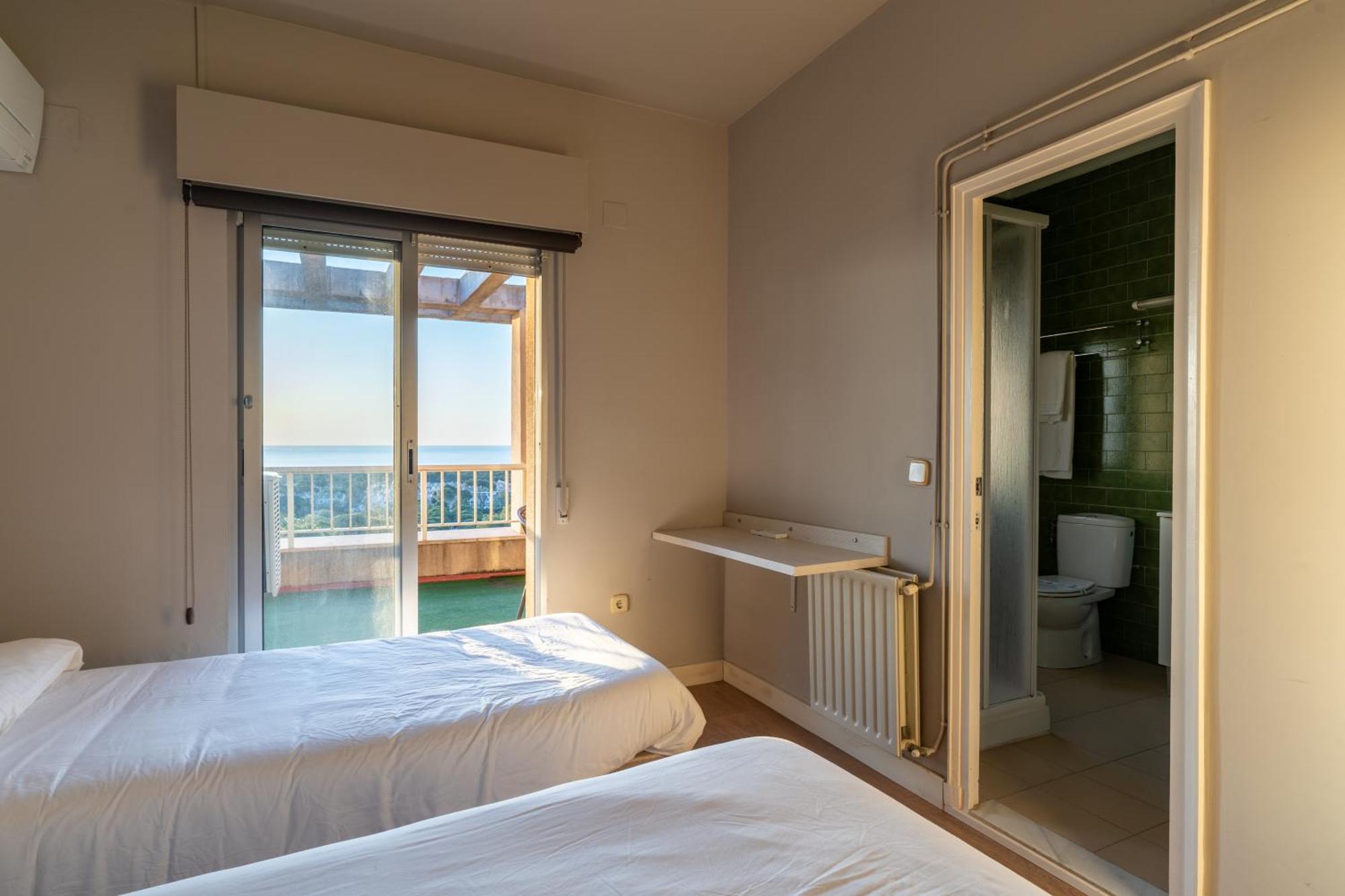 Costablanca Explore Hostel Sports & Events La Mariña Стая снимка